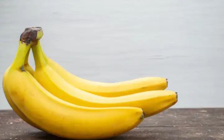 «В детстве я видел, как персонаж из сериала ел банан, завернутый в ломтик сыра. Мне обязательно нужно было это попробовать. Вкус был неплохой — в нем была какая-то странная сбалансированность».