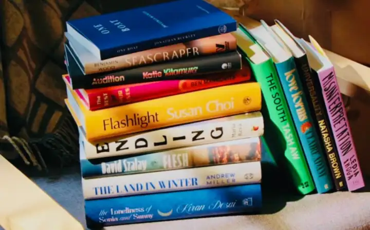 Финалисты Букеровской премии 2025 года.