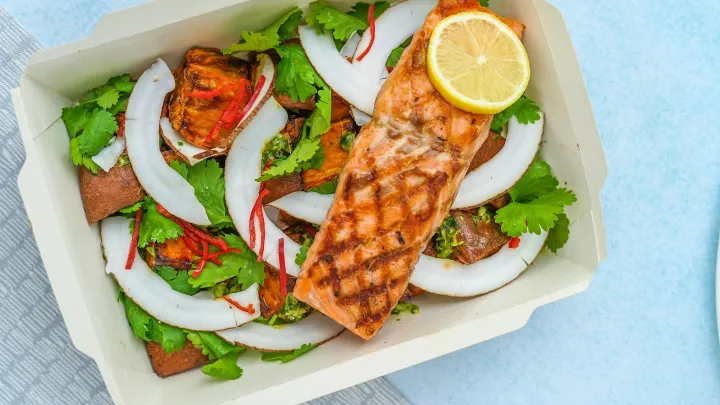 Рыба с овощами.