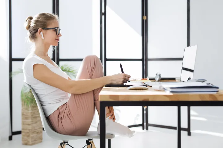 Сидячая работа.