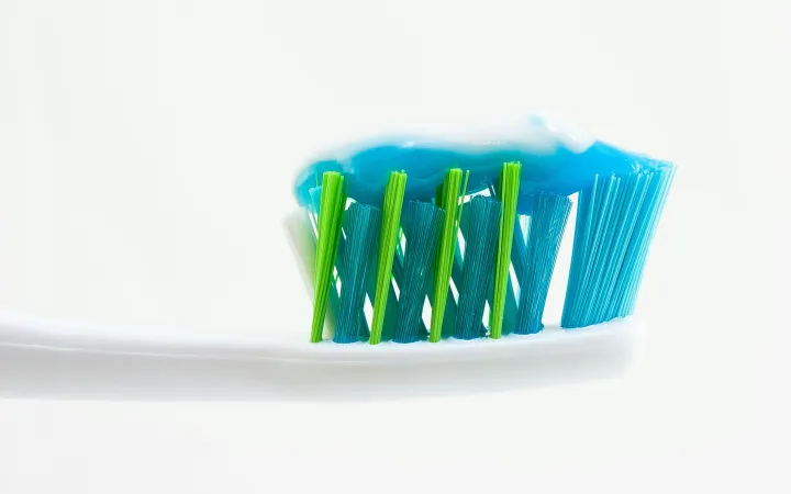 Зубная паста.