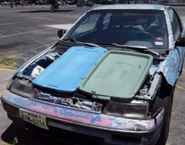 «Автосервис? Не, не слышал».