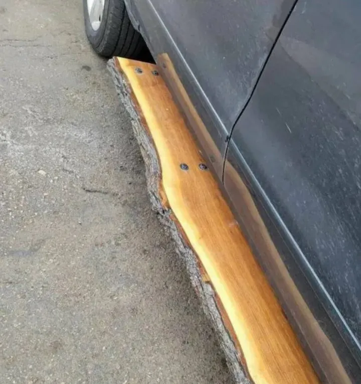 Зато из натуральных материалов.