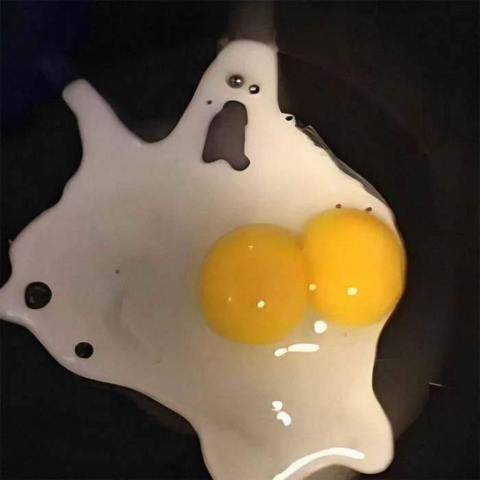 Яичница в шоке.