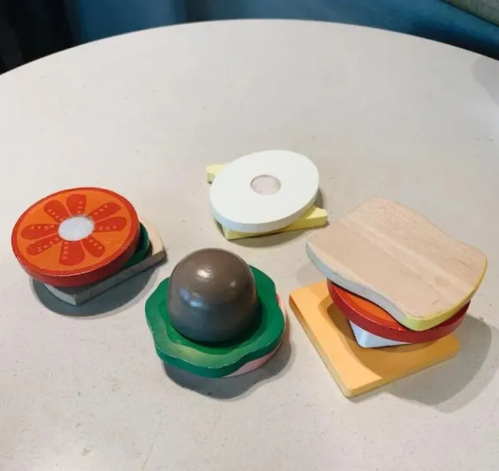 «Сегодня утром мой ребенок приготовил мне вот такой обед».