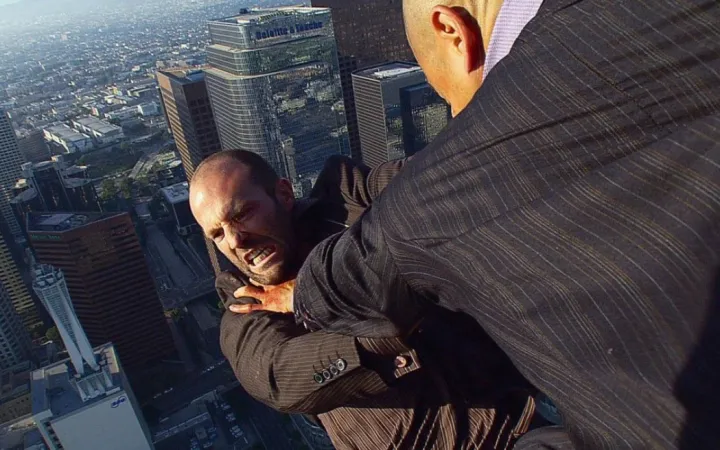 Джейсон Стейтем в фильме «Адреналин».