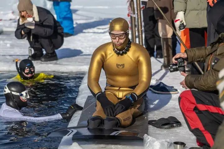 Алексей Молчанов готовится установить новый мировой рекорд.