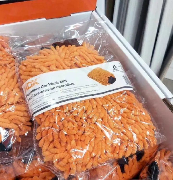 «Нашел необычные чипсы «Читос» в хозяйственном магазине».