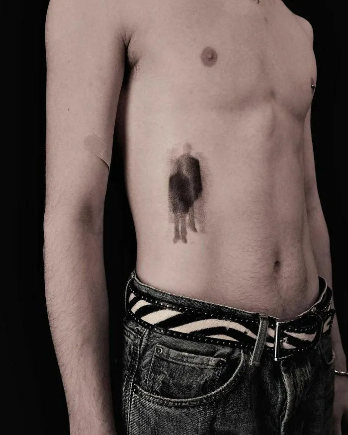 Очень необычная работа.