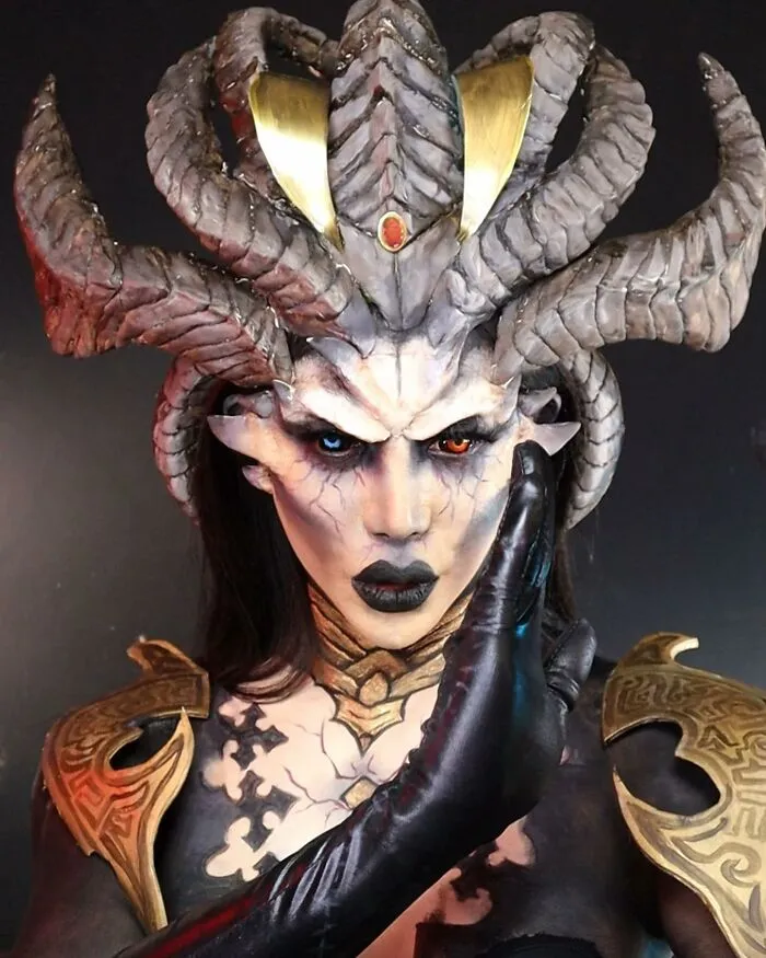 Будто оживший персонаж видеоигры.