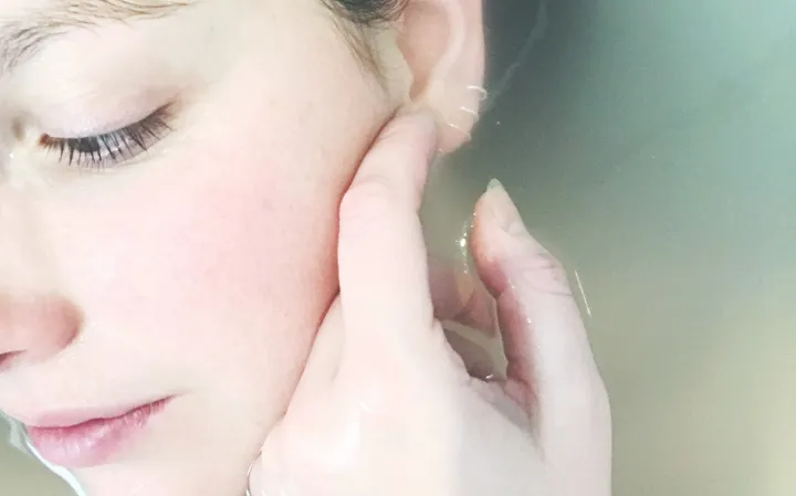 Чистая кожа.