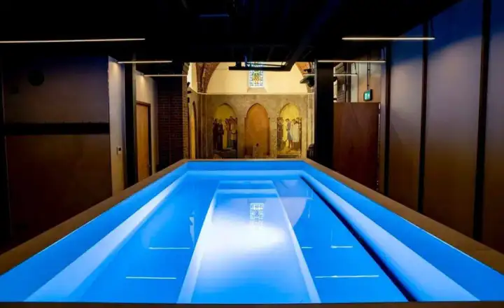 В ходе работ была проведена бережная реставрация и консервация ключевых элементов внутреннего убранства.