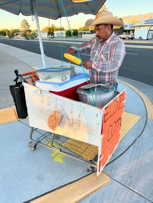 «Один из жителей нашего района нашел отличное применение продуктовой тележке».