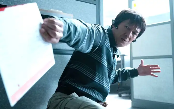 Кадр из фильма «Все везде и сразу».